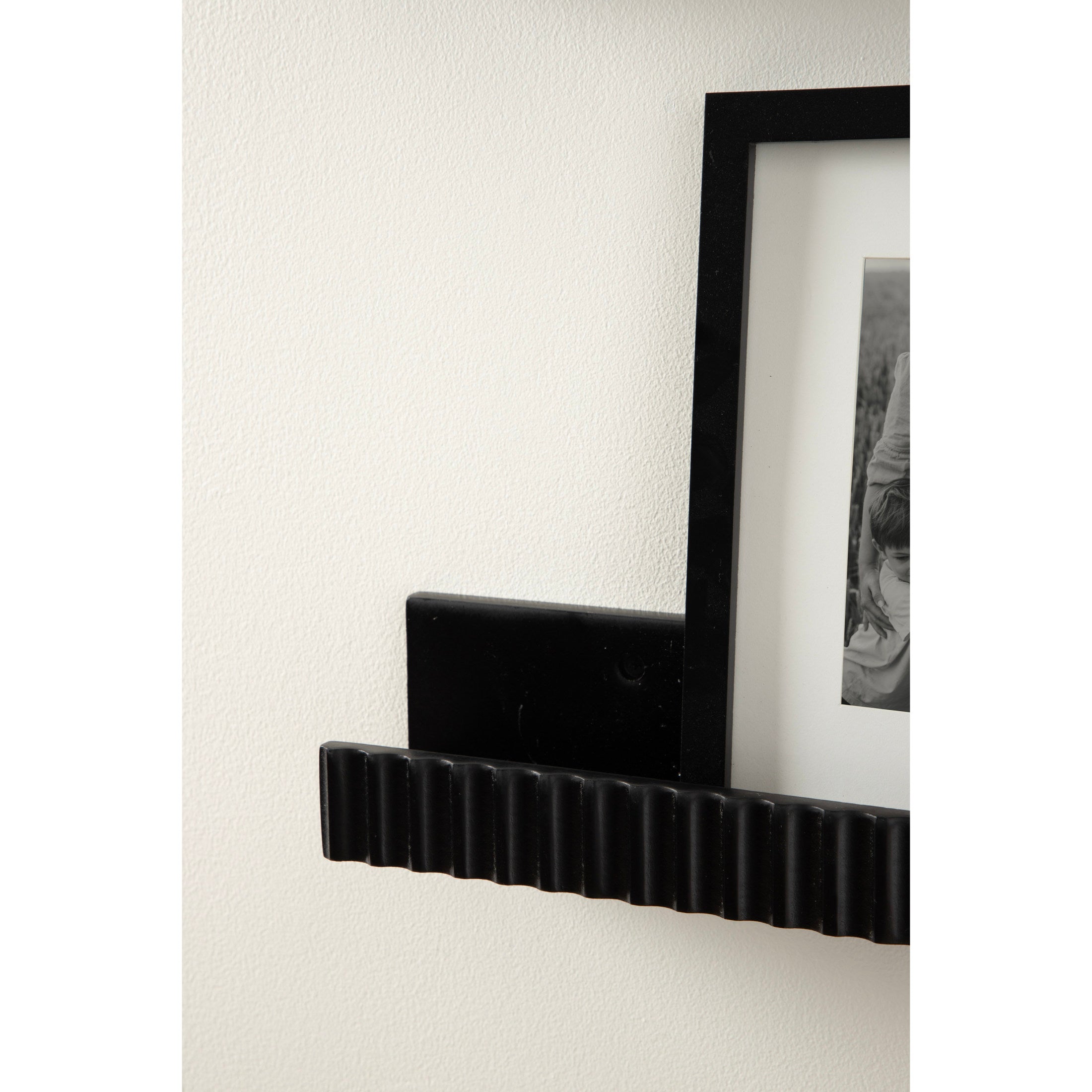 Kate and Laurel Furrow Modern Wood Photo Display Ledges, Set of 2, 24 Inches, Black, Scalloped Floating Picture Ledge Shelf Set with Lip for Use as Dorm Book Shelves or Gallery Wall Decor